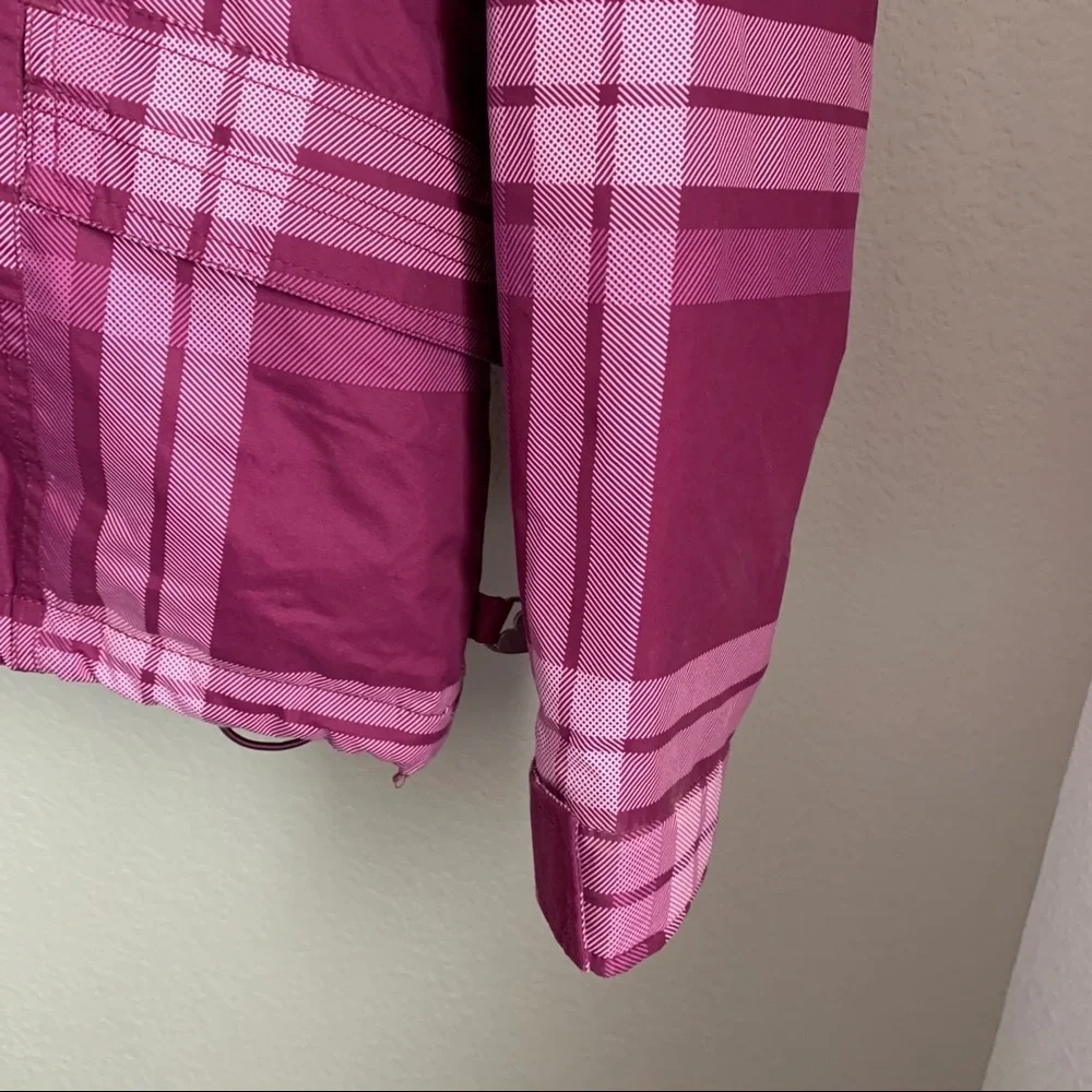 Roxy Women's Small Plaid Snowboarding Jacket - Picture 3 of 14